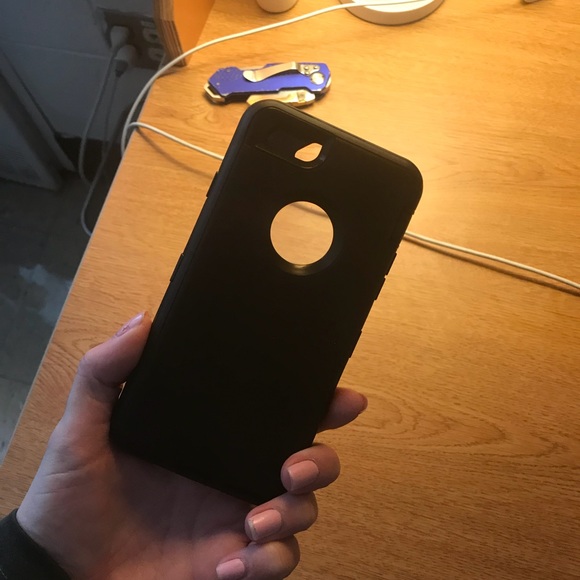 iPhone case - Picture 2 of 2